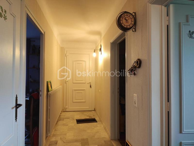 Maison - 85 m² - 5 pièces