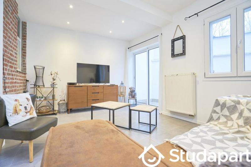 Chambre - 12 m² - 1 pièce