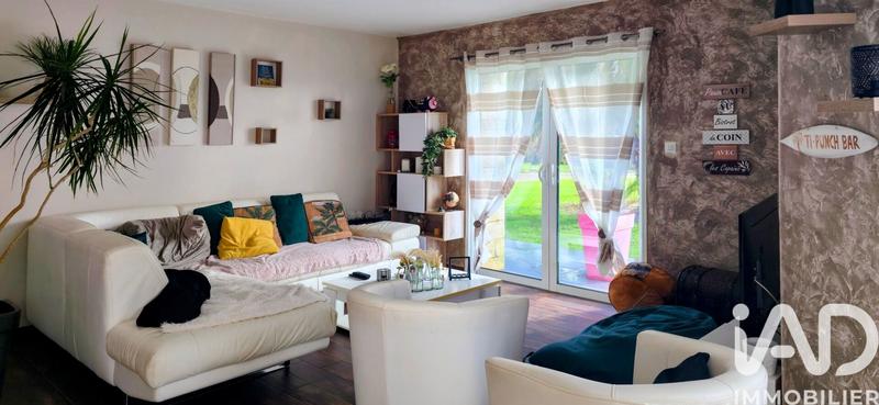 Maison - 255 m² - 6 pièces