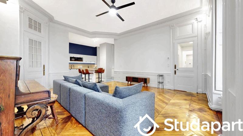 Chambre - 11 m² - 1 pièce