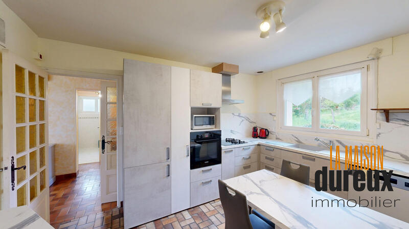 Maison ancienne - 134 m² - 6 pièces