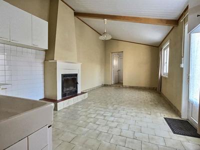 Maison - 106 m² - 6 pièces