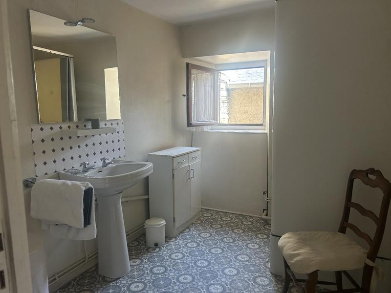 Demeure - 257 m² - 8 pièces