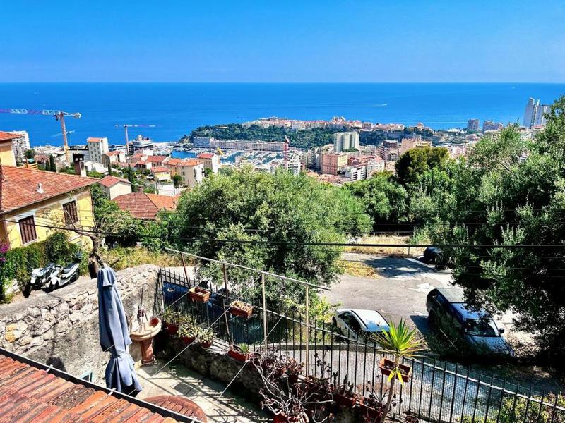 Villa - 117 m² - 6 pièces