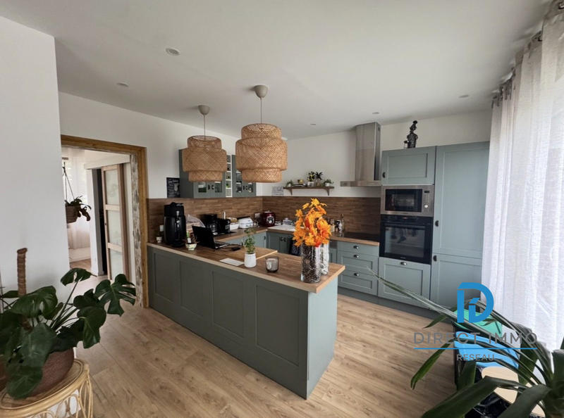 Maison - 110 m² - 5 pièces