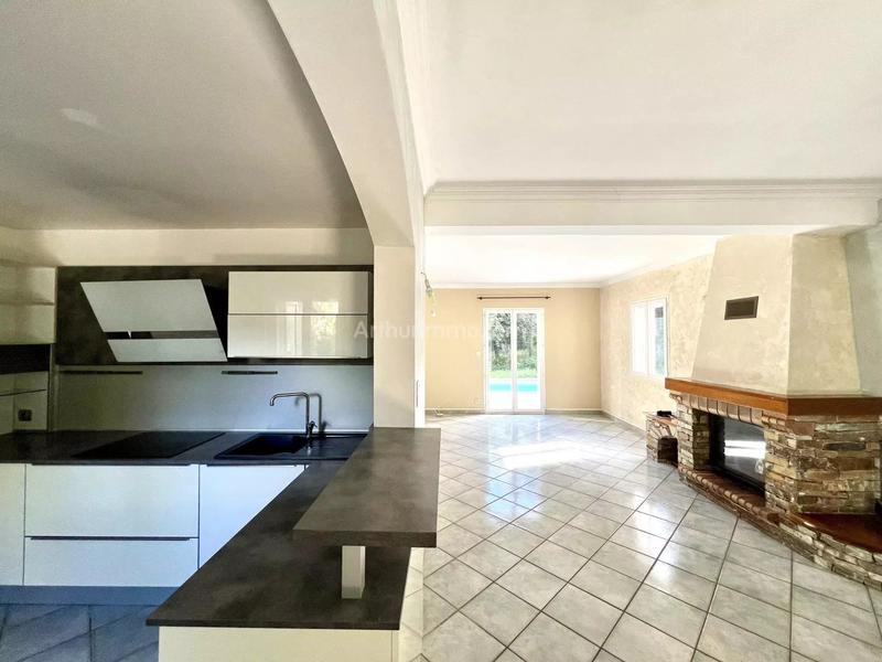 Maison - 142 m² - 5 pièces