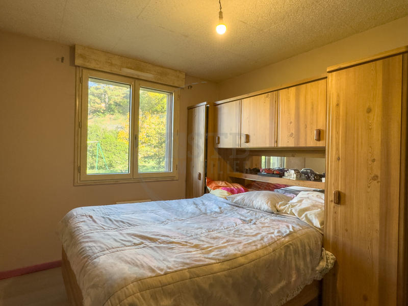 Maison - 110 m² - 6 pièces