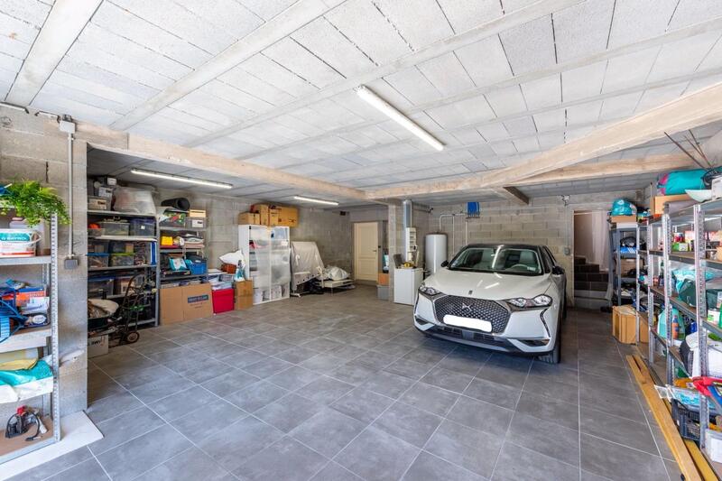 Maison - 170 m² - 5 pièces