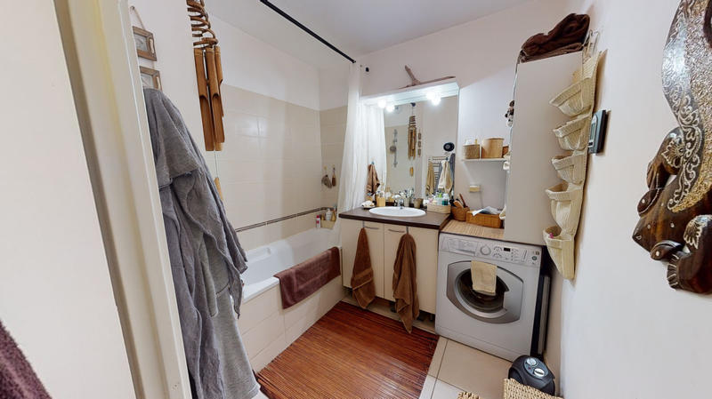 Appartement - 65 m² - 3 pièces