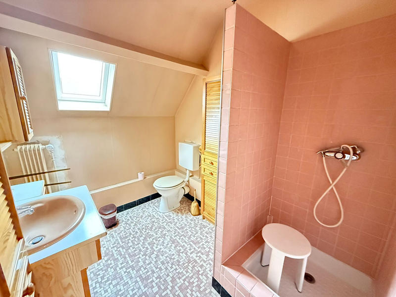 Maison - 140 m² - 7 pièces