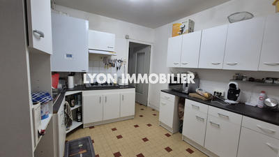 Maison - 170 m² - 7 pièces