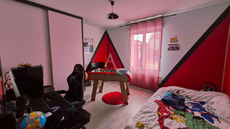 Maison - 173 m² - 6 pièces