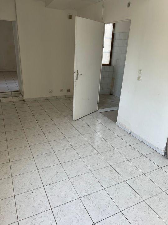 Maison - 180 m² - 6 pièces