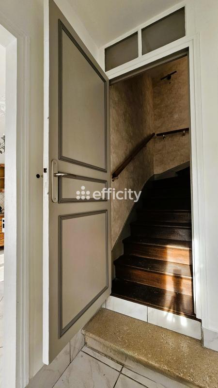 Appartement - 136 m² - 5 pièces