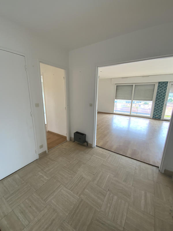 Appartement - 74 m² - 2 pièces