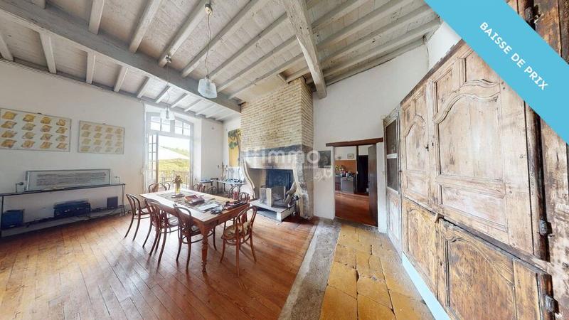 Demeure - 644 m² - 25 pièces