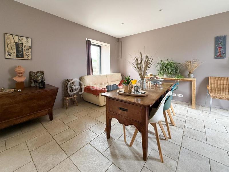 Corps de ferme - 145 m² - 6 pièces