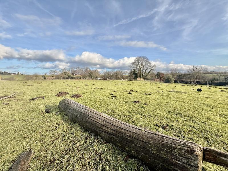 Maison ancienne - 79 m² - 2 pièces