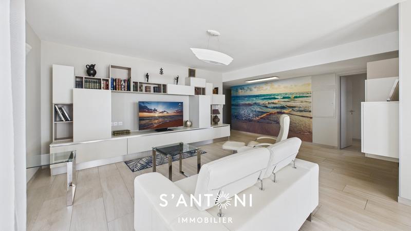 Appartement - 109 m² - 4 pièces