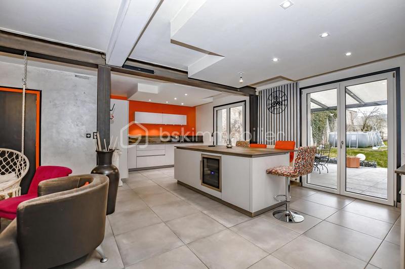 Maison ancienne - 200 m² - 8 pièces