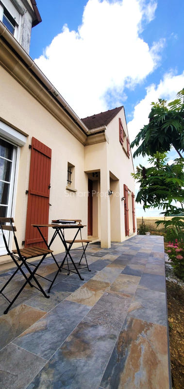 Maison - 140 m² - 6 pièces