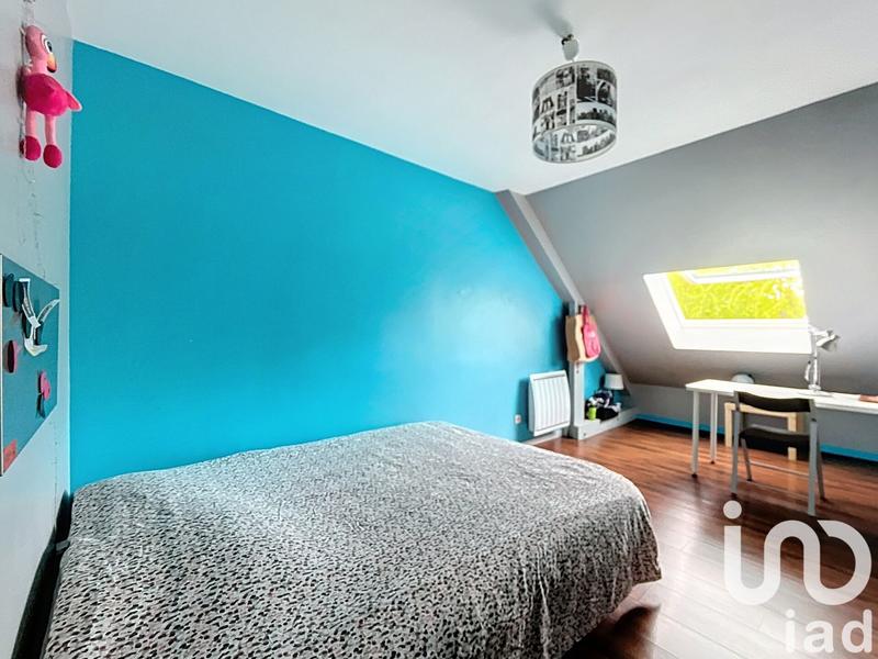 Maison - 250 m² - 8 pièces