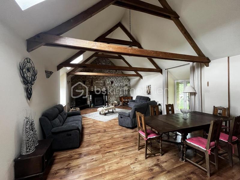 Maison en pierre - 200 m² - 6 pièces