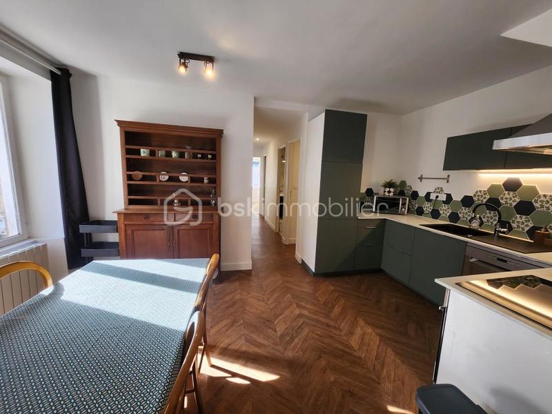 Appartement - 77 m² - 4 pièces