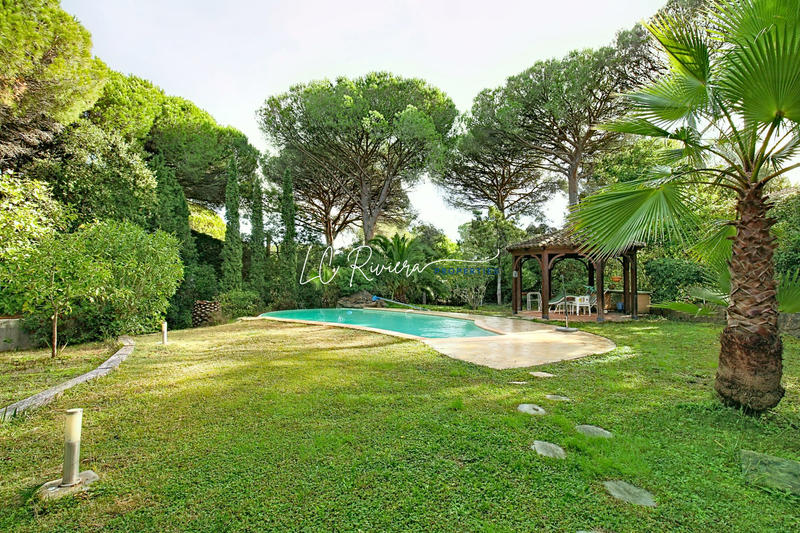 Villa - 165 m² - 6 pièces