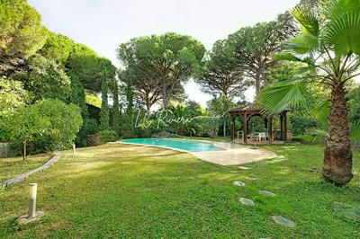 Villa - 165 m² - 6 pièces