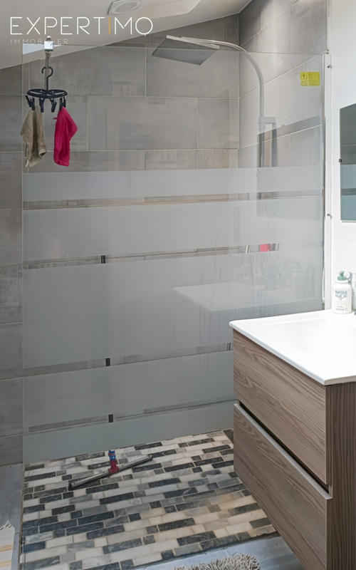 Maison - 101 m² - 5 pièces