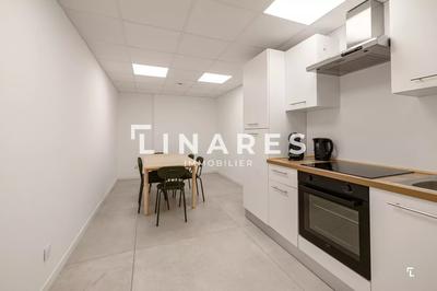 Bureau - 14 m² - 1 pièce