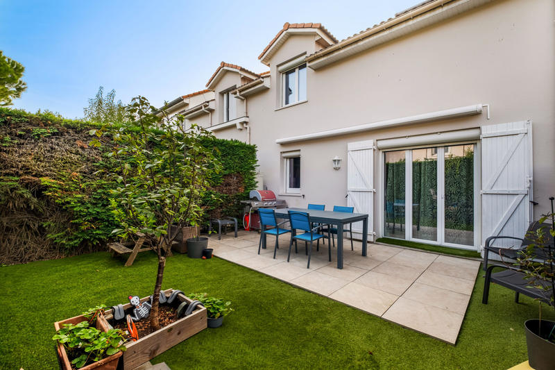 Appartement - 84 m² - 4 pièces