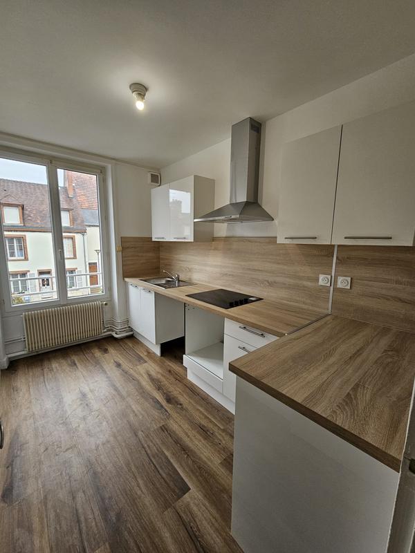 Appartement - 81 m² - 4 pièces