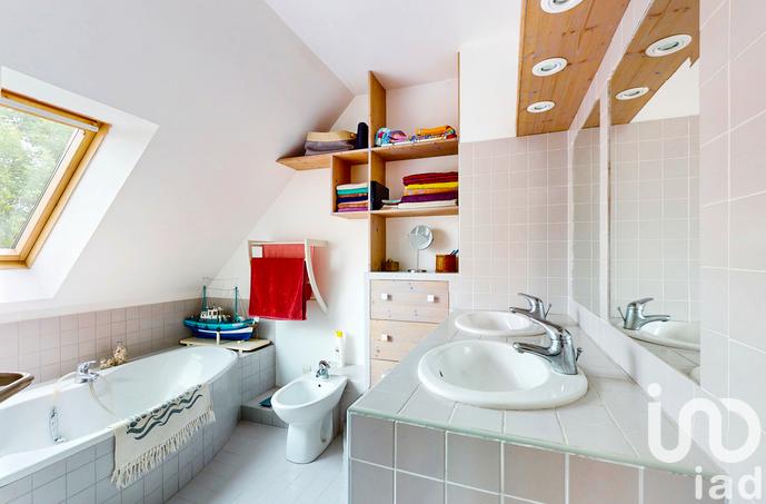 Maison - 157 m² - 6 pièces