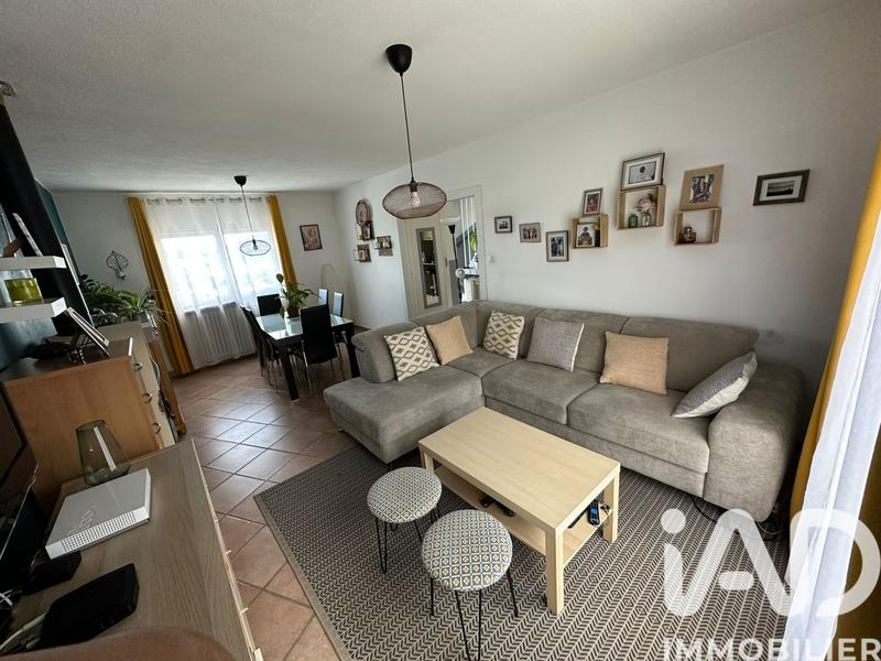 Maison - 85 m² - 8 pièces