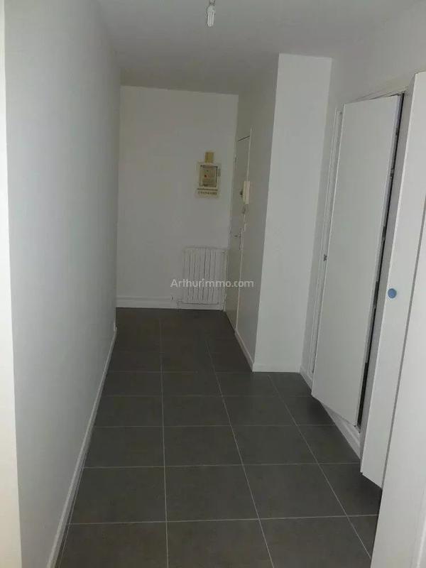 Appartement - 83 m² - 3 pièces