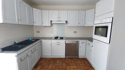 Maison - 121 m² - 5 pièces