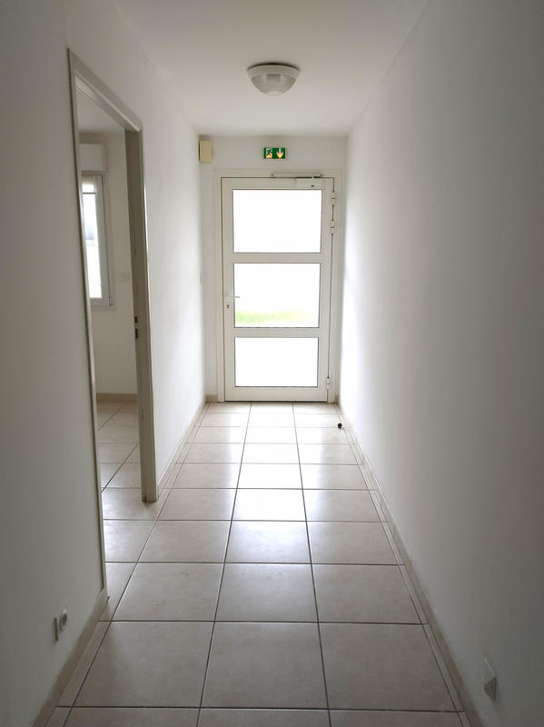 Local commercial - 110 m² - 5 pièces