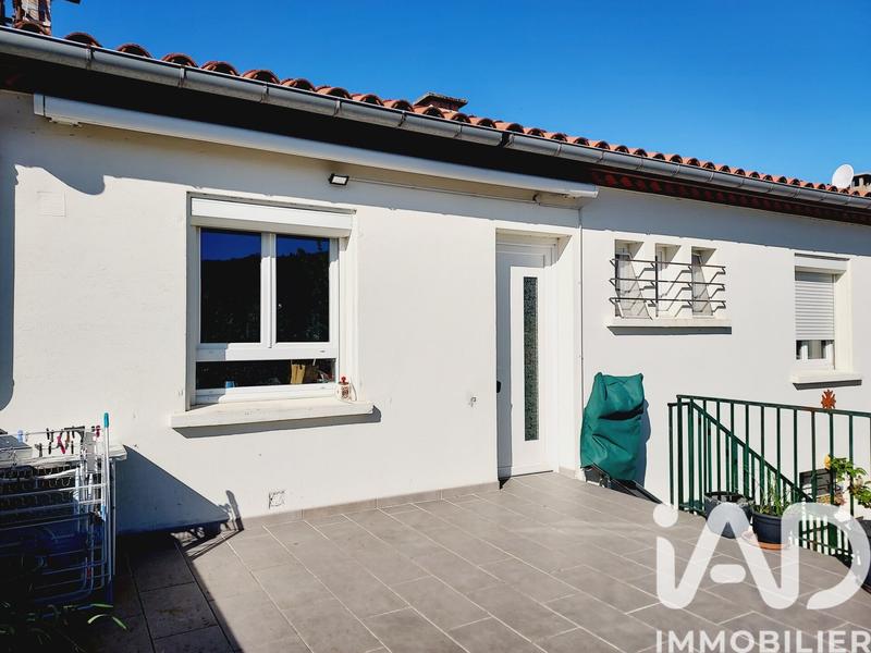 Maison - 79 m² - 6 pièces