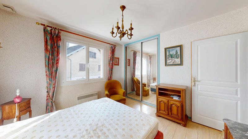 Maison - 146 m² - 7 pièces