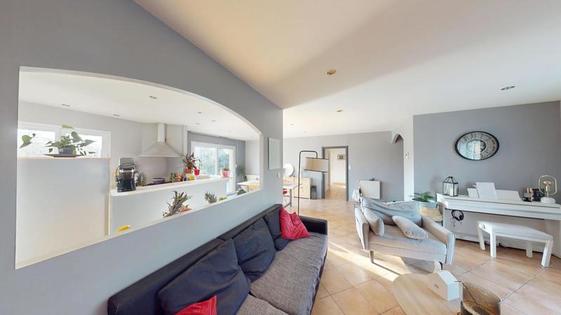 Maison - 127 m² - 5 pièces