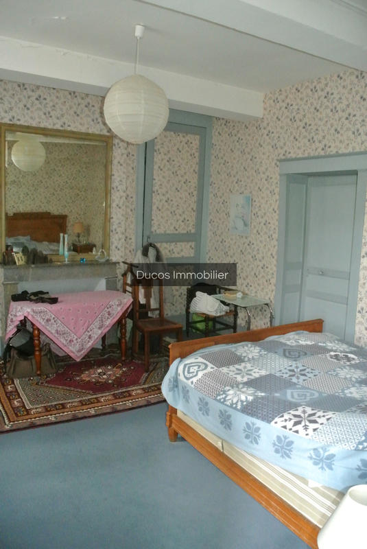 Maison de village - 309 m² - 9 pièces