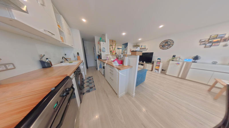 Appartement - 79 m² - 4 pièces