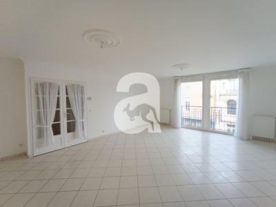 Appartement - 81 m² - 3 pièces