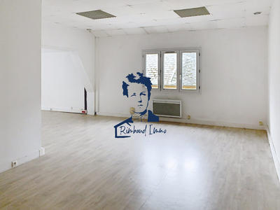 Bureau - 108 m² - 3 pièces