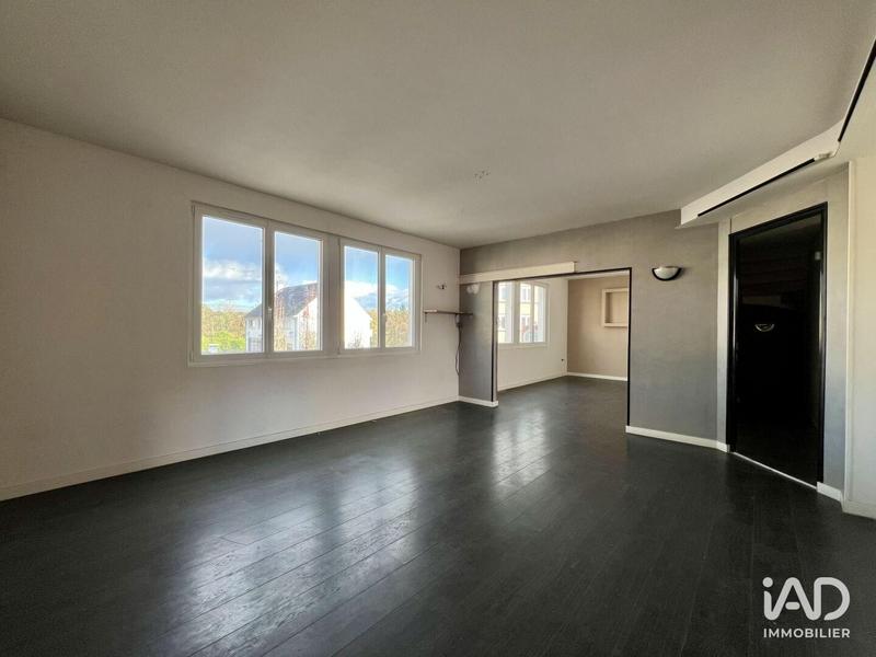 Local commercial - 176 m² - 4 pièces