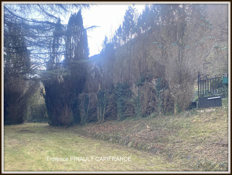 Maison - 132 m² - 8 pièces