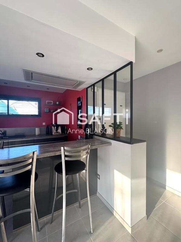 Maison - 108 m² - 5 pièces