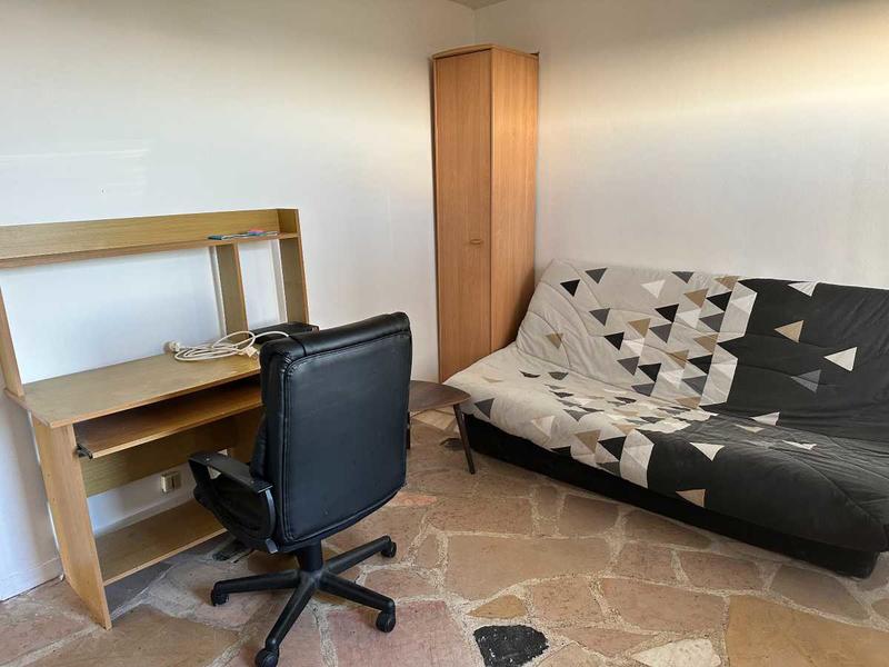 Local commercial - 233 m² - 12 pièces